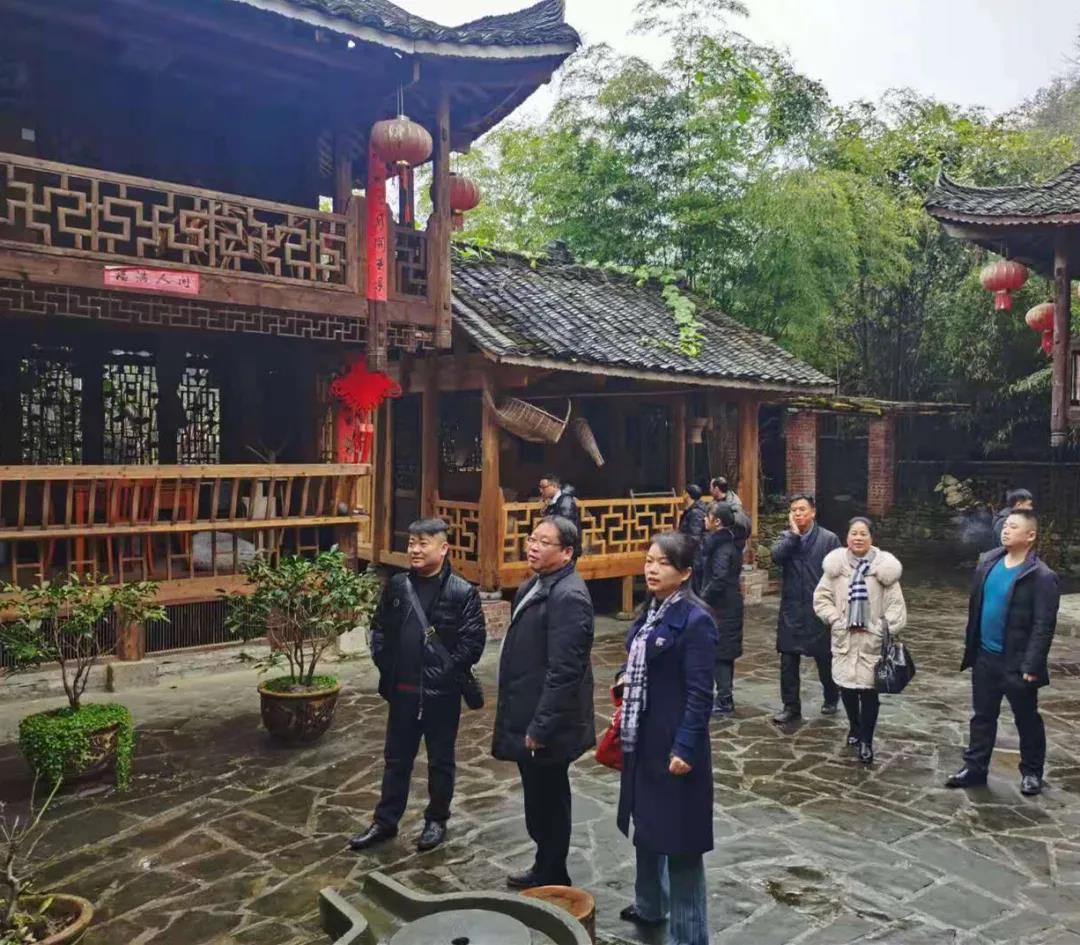 朴泰康养集团与贵州松桃苗族自治县签署战略合作协议(图7)